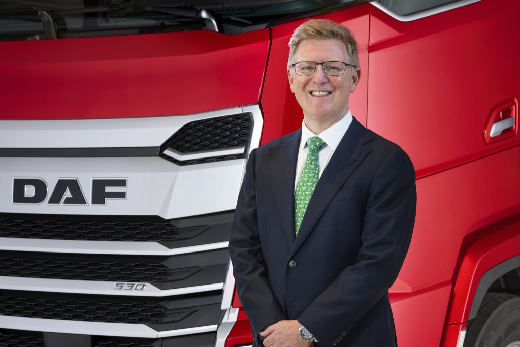31-Jim-Walenczak-DAF-Trucks-President.jpg