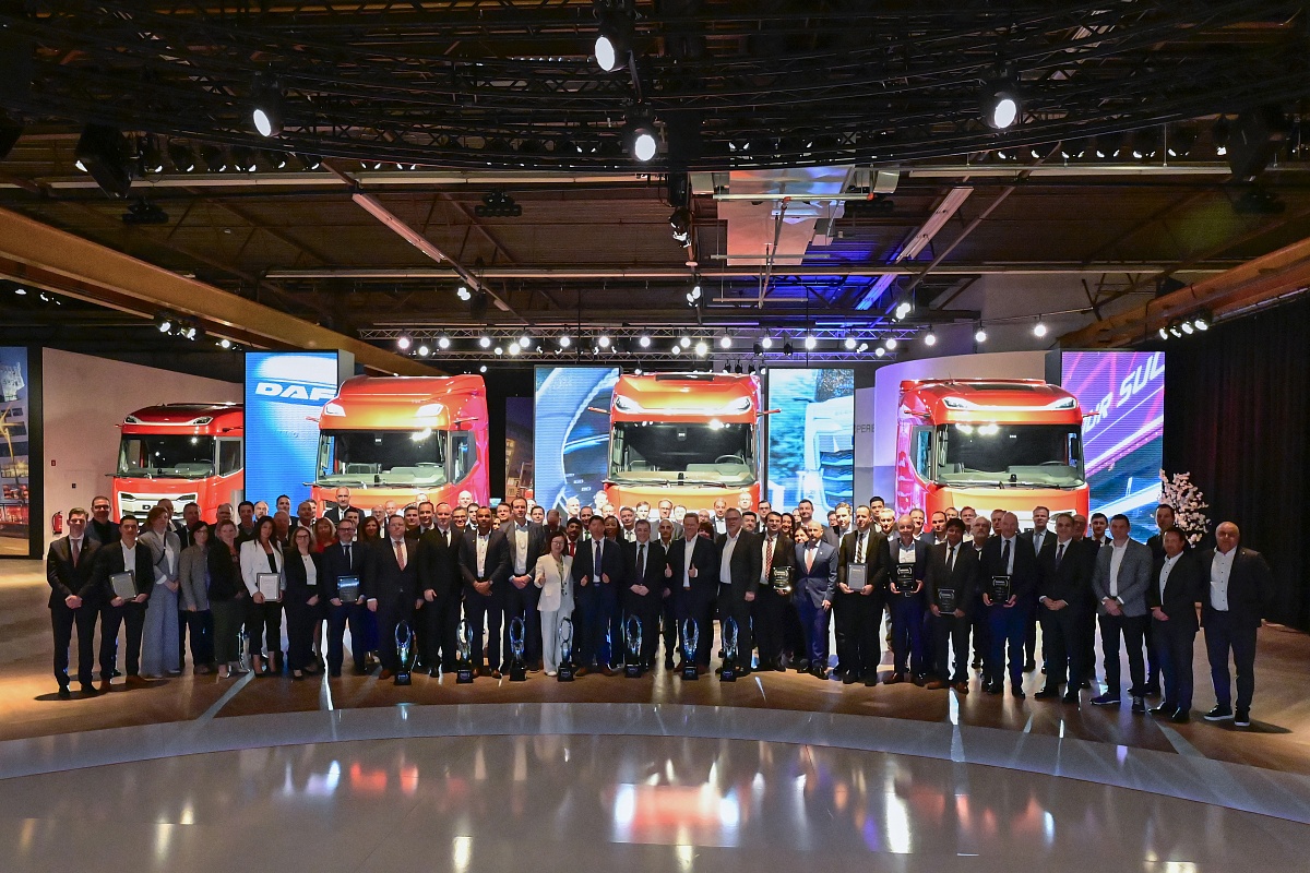 DAF TRUCKS ВІДЗНАЧАЄ НАЙКРАЩИХ ПОСТАЧАЛЬНИКІВ