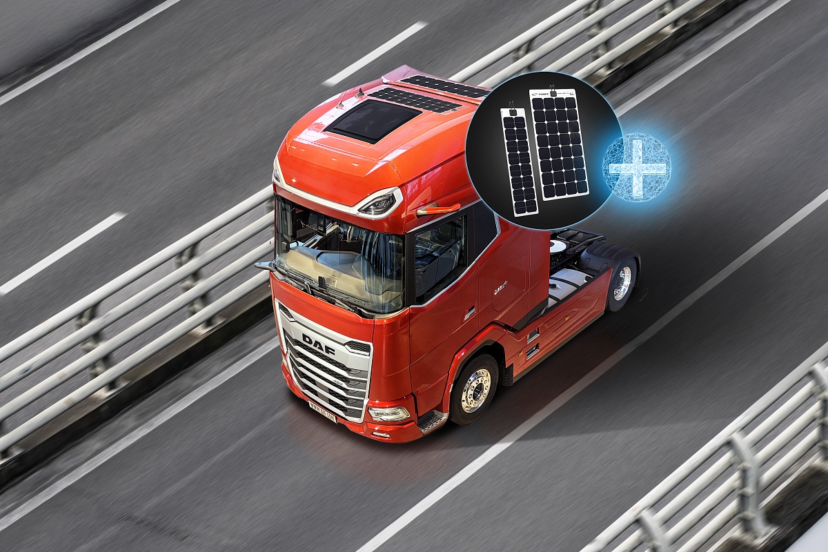 PACCAR PARTS ПРОПОНУЄ ЛЕГКІ СОНЯЧНІ ПАНЕЛІ ДЛЯ ДАХІВ КАБІН ТА ПРИЧЕПІВ.